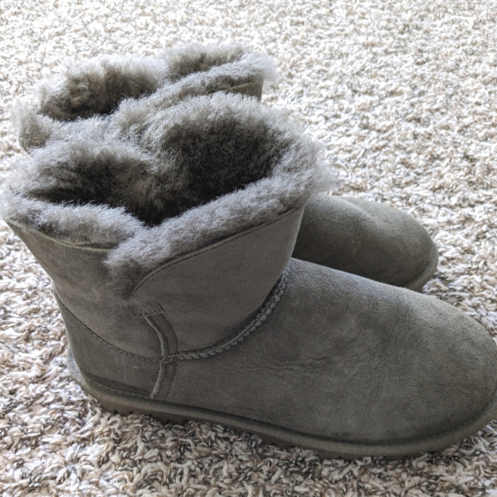 Costco Kirkland Signature Ladies' Shearling Boots